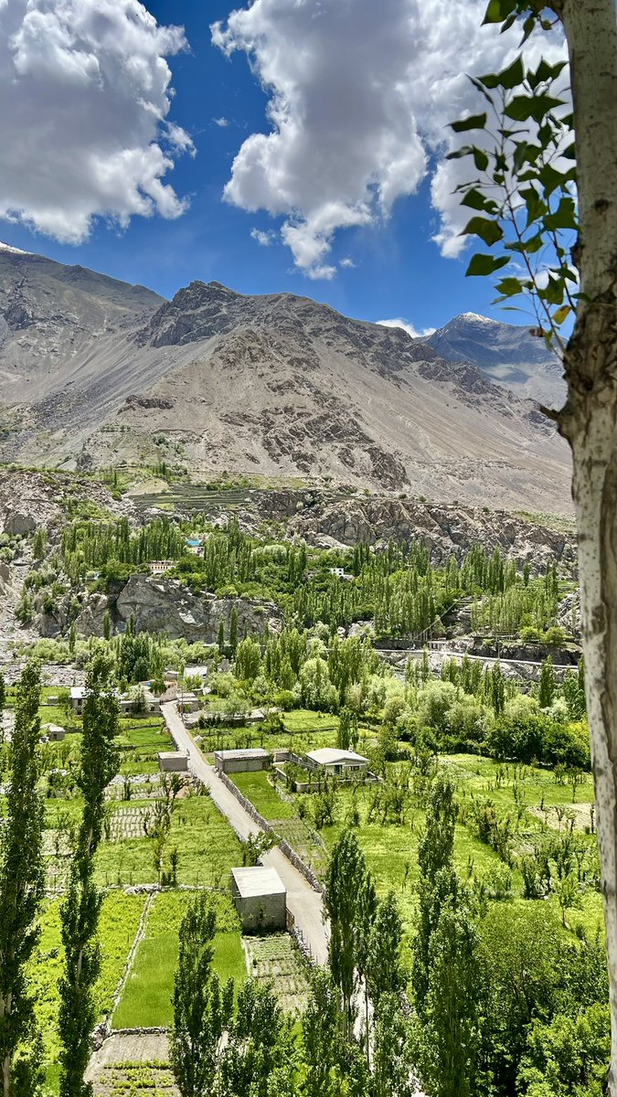 khankurovi's tweet photo. Gilgit Baltistan beauty ⛰️🏠
#kuro #gilgitbaltistan #tourism https://t.co/FP0GEw8ZlO