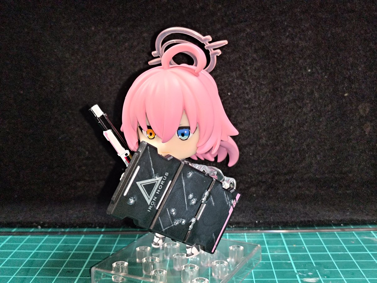 black1100VRChat's tweet photo. @nendoroid_pr 臨戦ホシノ！？✨
5周年フェスで引けた際に趣味で自作して喜んでいたのに、こんなに早く販売になるとは🛠️🖌️www https://t.co/UULug6bUAb