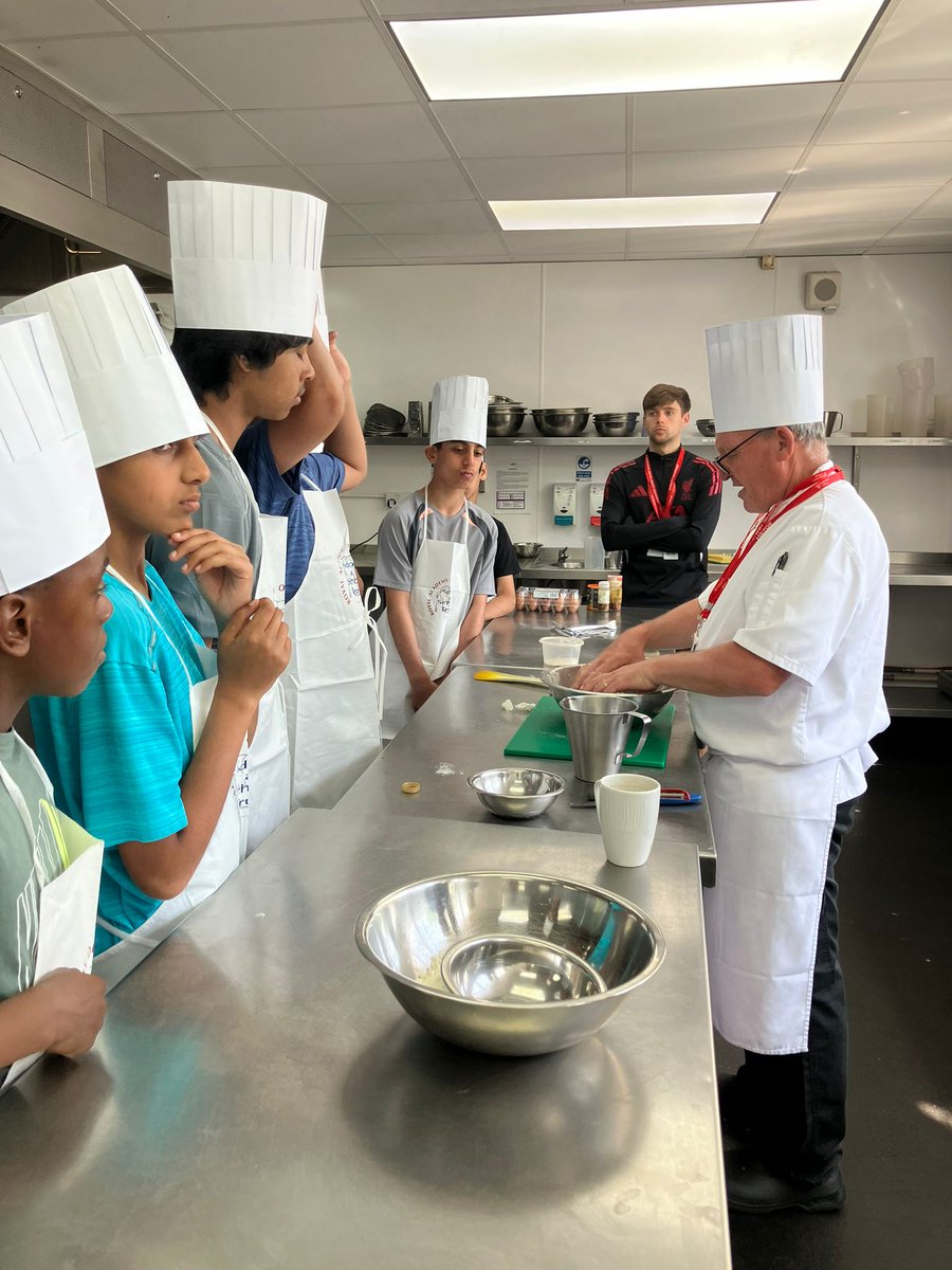 LFCFoundation's tweet photo. This half term, participants from our #PLKicks took part in our Football+ programme with @MerseyFire designed to keep young people safe during the holidays ⚽

Over three days, young people learned vital water safety skills, explored healthy nutrition with Chef James, explored how their choices can lead to safer decisions this summer ☀️ @PLCommunities