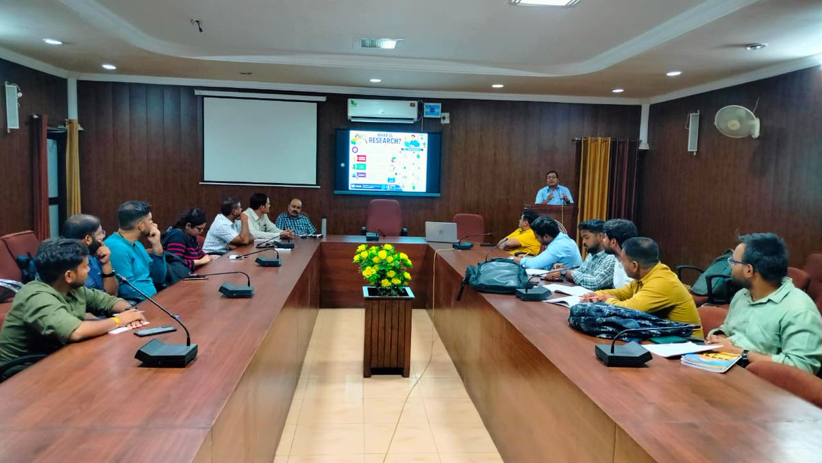 DrAkhilesh_Pal's tweet photo. Delivered a lecture in Summer School 2026 on How to Design Effective Research Tools for Data Collection @UoA_Official https://t.co/SAL9nm7gVb