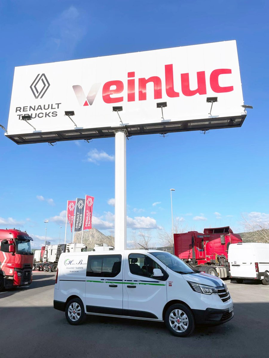 VEINLUC's tweet photo. 👉 🅽🆄🅴🆅🅰 🅴🅽🆃🆁🅴🅶🅰👈 
𝗥𝗲𝗻𝗮𝘂𝗹𝘁 𝗧𝗿𝘂𝗰𝗸𝘀 𝗧𝗿𝗮𝗳𝗳𝗶𝗰 𝗩𝗮𝗻 𝗖𝗿𝗲𝘄 𝗟𝟭𝗛𝟭 𝟭𝟱𝟬 𝗰𝘃, personalizada al detalle para nuestros amigos de 𝗧𝗿𝗮𝗻𝘀𝗽𝗼𝗿𝘁𝗲𝘀 𝘆 𝗘𝘅𝗰𝗮𝘃𝗮𝗰𝗶𝗼𝗻𝗲𝘀 𝗛𝗲𝗿𝗺𝗮𝗻𝗼𝘀 𝗘𝗹 𝗕𝘂𝘀𝗰𝗮. #Veinluc @RenaultTrucksEs GRACIAS https://t.co/RrS0CvYcPb