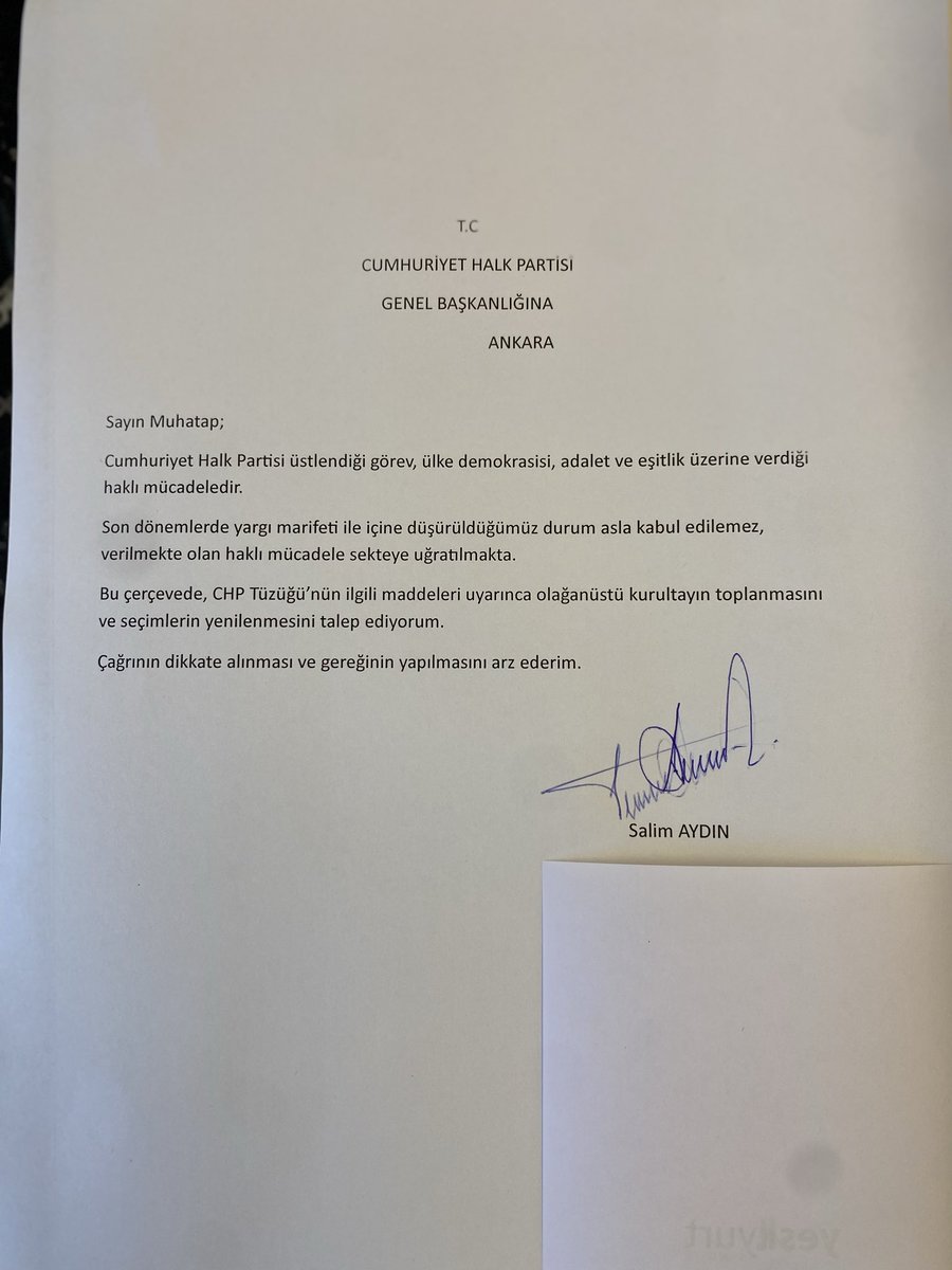 salimmaydinn's tweet photo. Genel Başkan Özgür Özel’in bugün itibarı ile kurultay çağrısına delegelerimiz karşılık veriyor.
CHP üyesi olarak genel merkeze kurultay çağrı talebimi postaya verdim https://t.co/hKMMe0WFOM