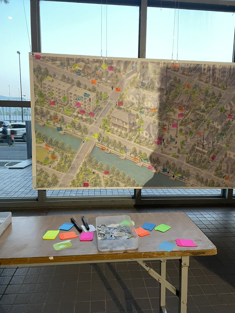 SYL_students's tweet photo. さて週末は、早稲田大学後藤研主催の「際展」に行ってきましたよ👀

山村先生はもちろん、後藤研のみなさま、関係者の方々、素晴らしい展示を見させていただきました！

アイデアの引き出しが、また豊かになりました✨

#際展
#ランドスケープ
#早大理工 
#西早稲田 https://t.co/mPCrW5BMDy