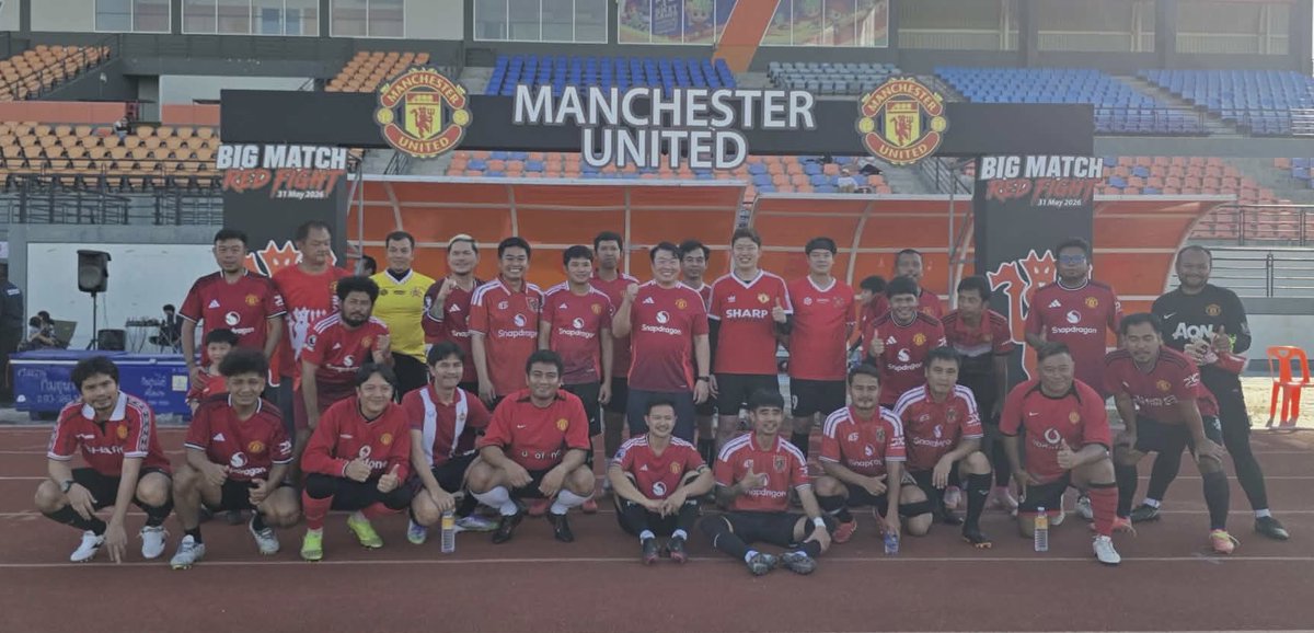 1565Max's tweet photo. The Reds BIG MACH RED FIGHT 

#Manchester United sisaket 🔴🏆🏅🔴 #ศรีสะเกษในเมือง  #ศรีสะเกษ https://t.co/t4jKu0JyUV