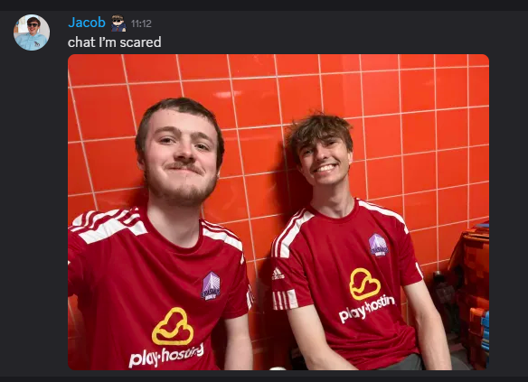 jacobstreamsupd's tweet photo. JacobStreams posted a photo with Lukey in his discord https://t.co/W3LTBpae18
