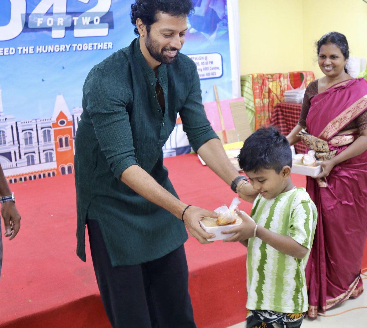 goodnessfdn's tweet photo. #Food42 2026 campaign for a hunger free world with @ActorSanthosh @RazzmatazzJoe @paul_raja6 
#GoodnessFoundation #ZeroHunger https://t.co/fR4NRKX8Jq