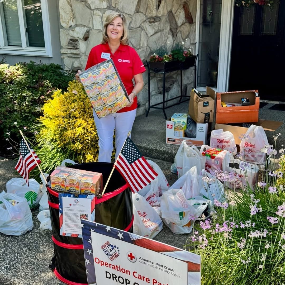 ARCGoldCountry's tweet photo. Last year, Sierra-Delta Board Chair Jennifer Persike collected items for Operation Care Package from her neighbors! You can too… and then bring them Friday to the Roseville Automall. Details on what to collect: https://t.co/p2VyRONi2S. https://t.co/3TleUuvcAZ