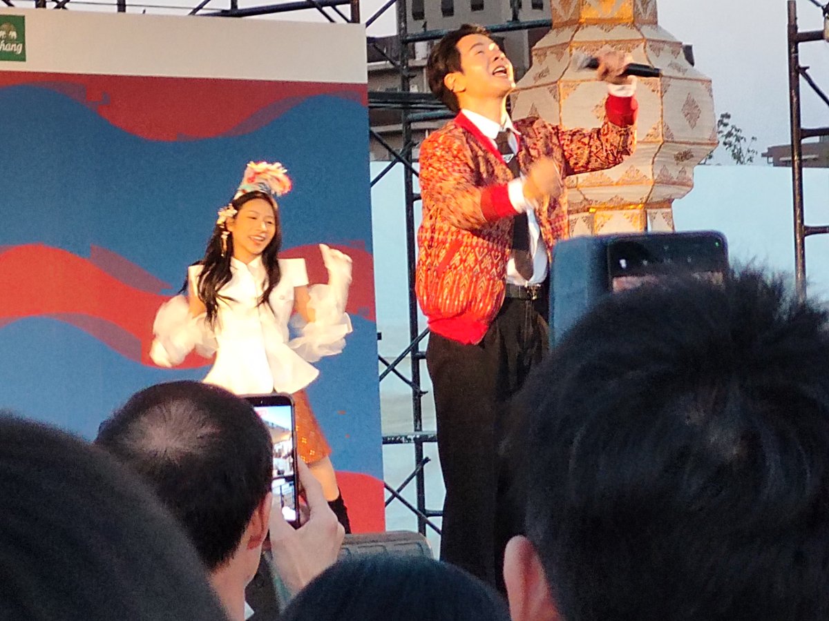 takejunjun's tweet photo. 暑い中、シンハーが最高でした😊
#タイフェス大阪 https://t.co/gGfYTrKLy9
