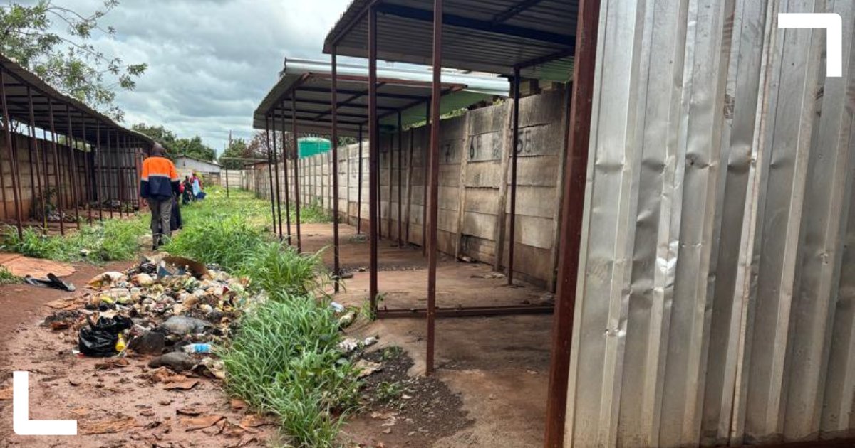 AfricanCities_'s tweet photo. BLOG | What is urban development? Reflections from Zimbabwe and Harare

“Urban development” is a term that is widely used but rarely unpacked. It often evokes images of new roads, housing estates and expanding city skylines. https://t.co/mpq1uJ5eMr
