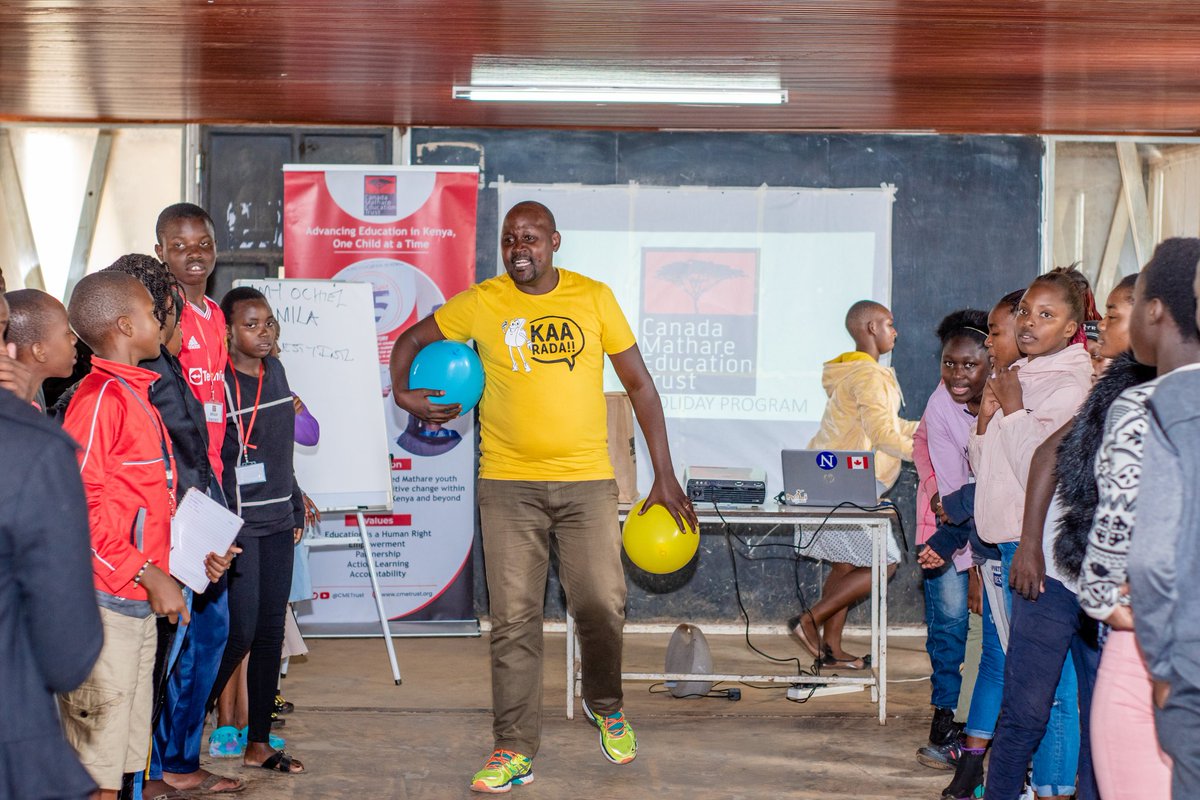 TitusKuria_'s tweet photo. This #MadarakaDay we honour a true human rights sentinel, @irunguhoughton, as he ends 8 impactful years at @AmnestyKenya. Thank you for defending civic space. @CMETrust we value our shared work on youth, education &amp; social justice. Wishing you the best ahead. Karibu @hakimorara! https://t.co/8mkUBeT091