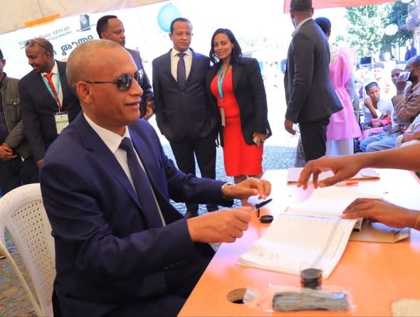 fanatelevision's tweet photo. Senior Ethiopian Leaders Join Millions in Casting Ballots in 7th General Election 

#Ethiopia #EthiopianElection #EthiopiaVoting 

https://t.co/RQ0ZtmJiu9 https://t.co/gv79j9cBZ3