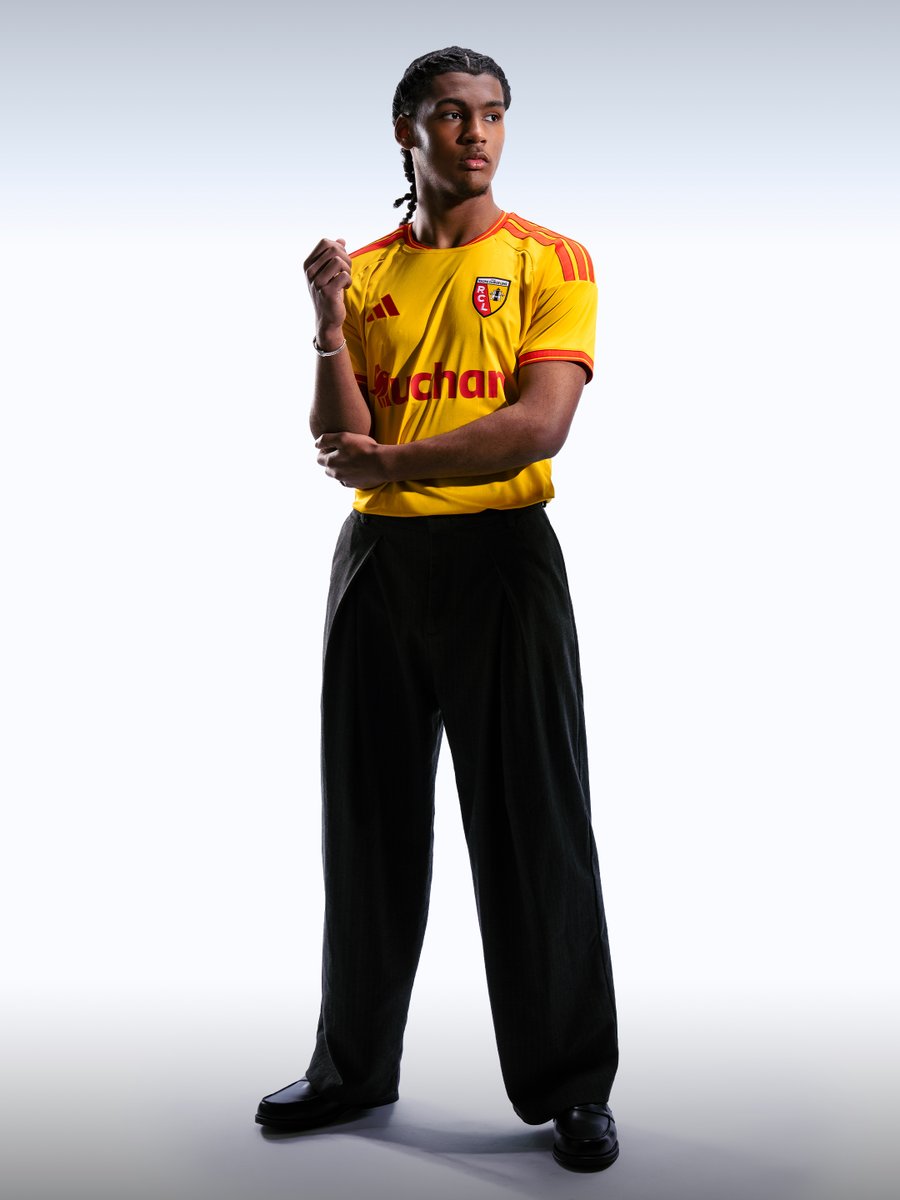 RCLens's tweet photo. Made in Gaillette ©

#OnAÇaDansLeSang @adidasfootball https://t.co/pQHqPA9uFF