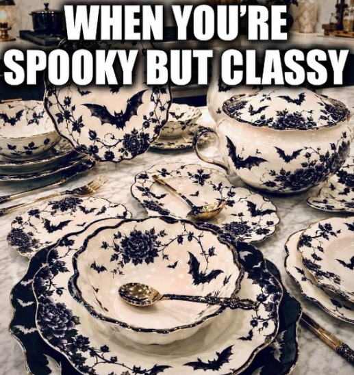 HeatherWeidner1's tweet photo. They would be really cute for Halloween... https://t.co/QnwGSJUKU5