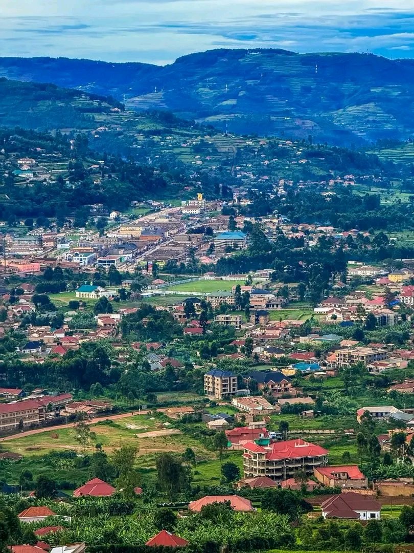 Engoobetours's tweet photo. Join us for the city tours in Uganda For unforgettable Experience 
Take alook! https://t.co/GRi6ClFuQB