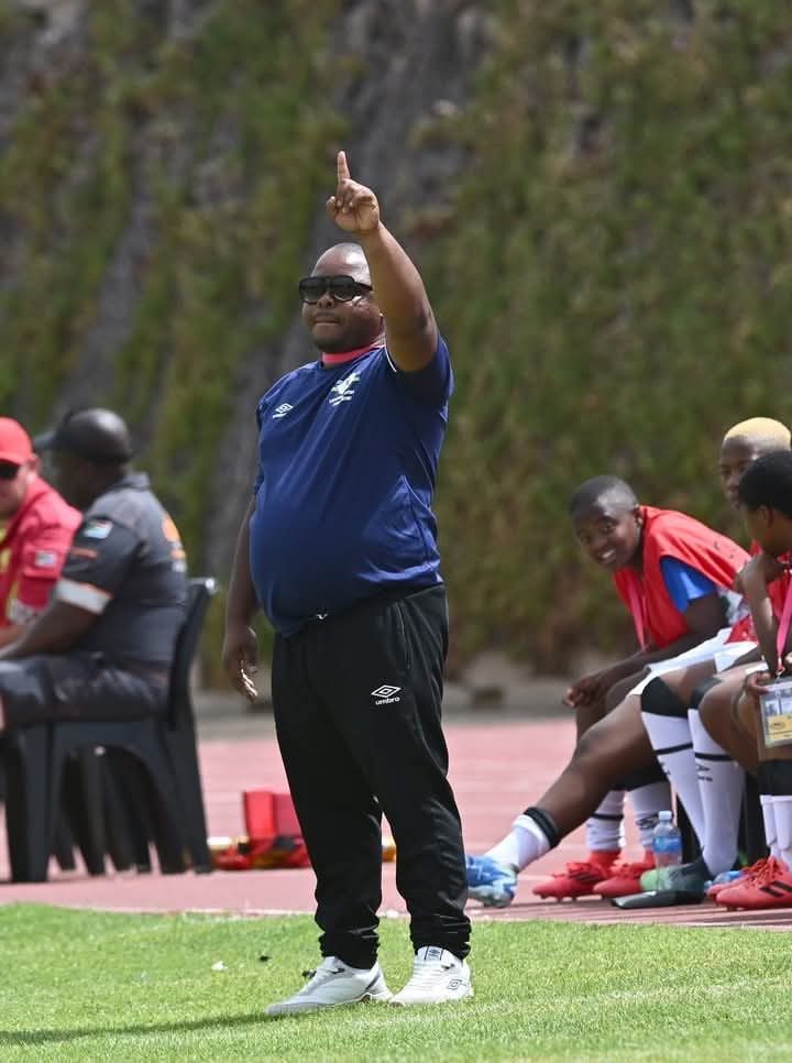 thepostpaper's tweet photo. 𝐓𝐣𝐚𝐦𝐞𝐥𝐚 𝐭𝐨 𝐥𝐞𝐚𝐝 𝐌𝐞𝐡𝐚𝐥𝐚𝐥𝐢𝐭𝐨𝐞
Lesotho Football Association (LeFA) has appointed junior women’s national team head coach Tjamela Tjamela to lead the senior women’s national team, Mehalalitoe, at the Four Nations Tournament in Zambia. https://t.co/NHk51G74TG