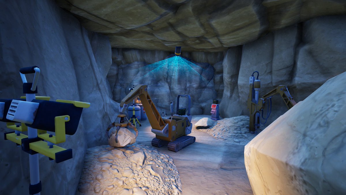FortTracker's tweet photo. Yesterday #TeamFoundation continued construction of their new base of operations at Battlewood Hill.

Still being excavated, this base now has a hologram window to hide from the opposition. https://t.co/ntCGDxJMCJ