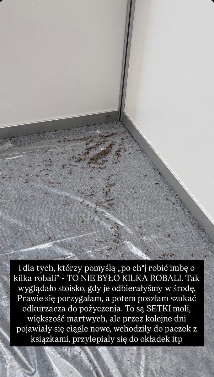 petillasoleille's tweet photo. JEŚLI BYLIŚCIE NA TARGACH W WARSZAWIE, SPRAWDŹCIE KSIĄŻKI, BO BYŁA PLAGA MOLI NA JEDNYM Z STANOWISK (O ILE NIE NA INNYCH) 

#twitteroweksiążkary 

źródło i screeny: @/wkrainietajfunow na instagramie https://t.co/JHPSvb7eCr