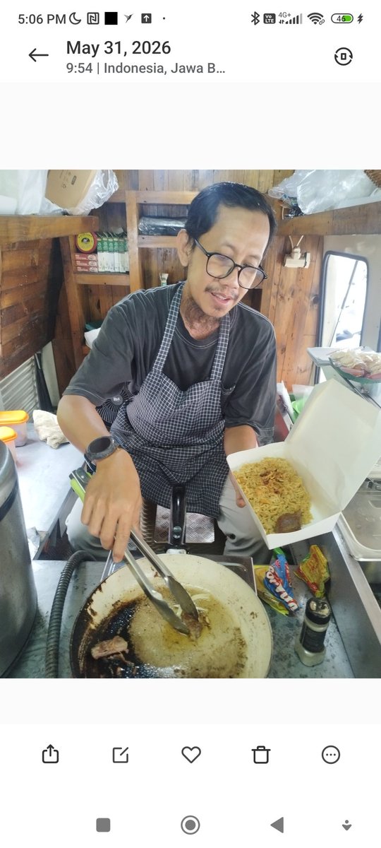 arieparikesit's tweet photo. Bismillah, sudah mulai memasukkan data pelaku usaha untuk program Sertifikat Halal Gratis Self-declare BPJPH Indonesia

- Mie Ayam Berkah Gunungkidul Pak Sakiyo 
- @MobilKebuli by Mas @khaniv13 

Semoga segera keluar SH-nya dengan mudah dan lancar🤲 https://t.co/xsqQHEA8P8
