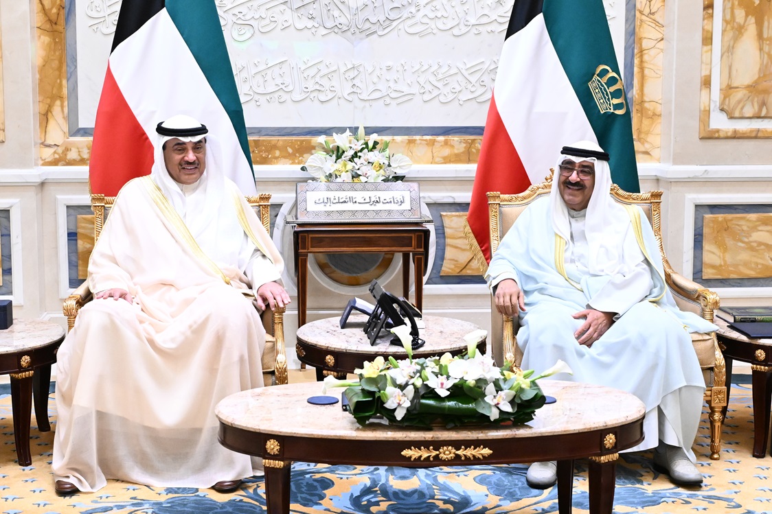 kuna_ar's tweet photo. حضرة صاحب السمو أمير البلاد الشيخ مشعل الأحمد الجابر الصباح يبعث برسالة تهنئة إلى أخيه سمو ولي العهد الشيخ صباح خالد الحمد الصباح بمناسبة مرور عامين على تولي سموه ولاية العهد

- سموه تلقى رسالة شكر جوابية من أخيه سمو ولي العهد

https://t.co/XLmf2P3LVJ

#كونا #الكويت https://t.co/eepEAQ55Nf