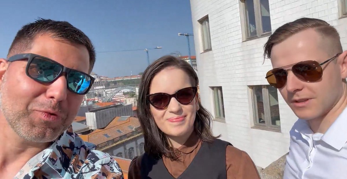 vojber's tweet photo. Zastupovaly třeba Olga Tietz z SPD Praha nebo Nikola Zbořilová (ex-SPD, dnes Společnost pro obranu svobody projevu). A zatímco stará SPD třeba s @KrepelkaZlata nebo @Prazsky_Espedak opakuje, že AfD jsou partneři a přátelé, pod vlasteneckou fasádou to vesele bublá... 8/8 https://t.co/UmCHgiqjT5