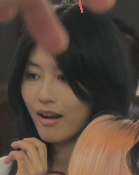 feimomooo's tweet photo. 真好看啊 追星看到的妹子 https://t.co/q1ovnFjQZp
