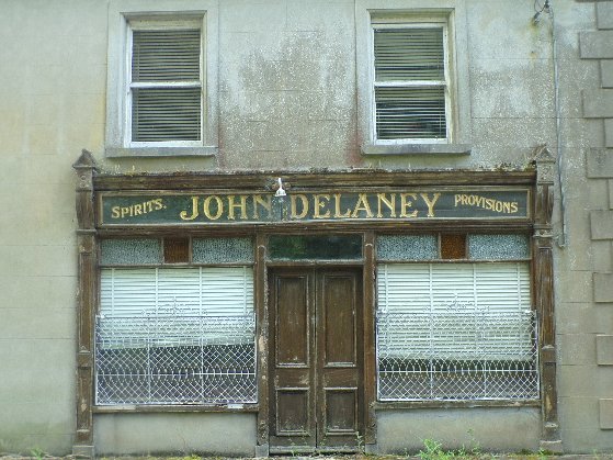 murphy_policy's tweet photo. Delaney’s at the Slate Quarries near the village of Ahenny.

As more of our rural pubs close, there is much lost from communities and Irish society.
#ireland #irishpubs #kilkenny #tipperary https://t.co/c0UEc9g9yt