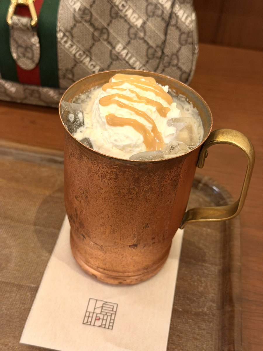 Airay1st's tweet photo. ブルボのノラゴールドフォームはまってる☕️上島珈琲の生キャラメルと生クリームは舌触り最高で鬼リピ🫶 https://t.co/n12RGxvZVH