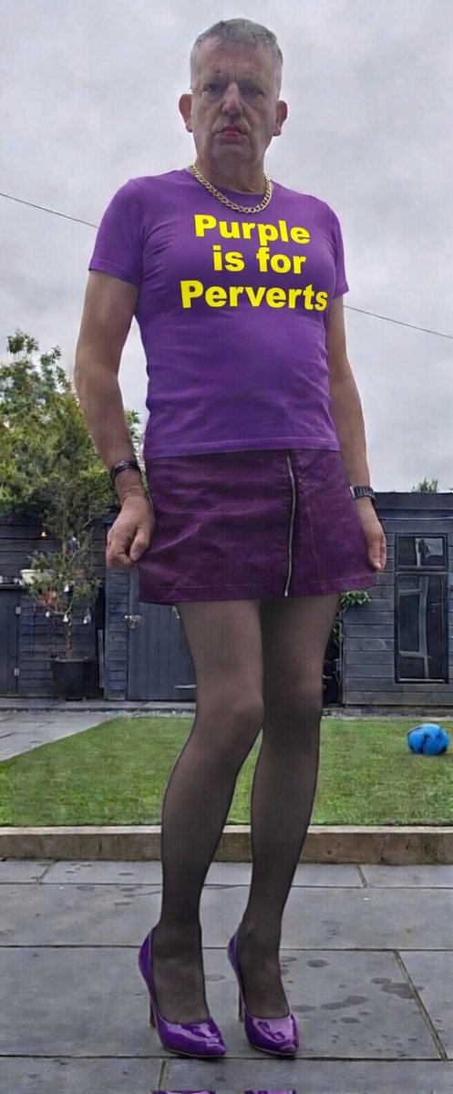 putthatfagout's tweet photo. Sissy Kelvin @SissyKelvin123 @MistressVi1813 posing in the garden https://t.co/TaN419EOn5