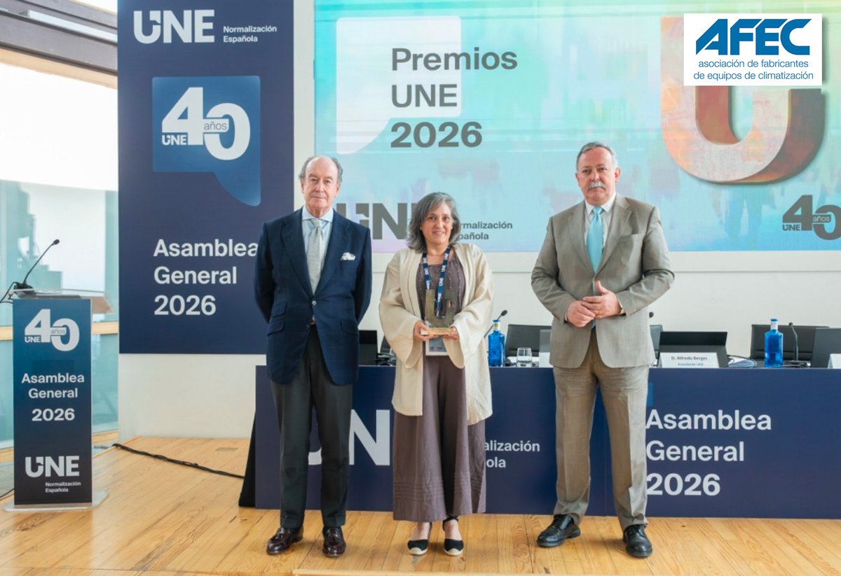 proinstalacions's tweet photo. @NormasUNE reconoce la labor de @afecspain en el CTN-UNE 100 Climatización
#climatización #asociaciones #UNE #AFEC #PremioLópezAgüí2026 #eficiencia #innovación #sostenibilidad
🔴 Lee la noticia completa aquí:
https://t.co/3veLDDZKVx https://t.co/4JqtcUc6oB