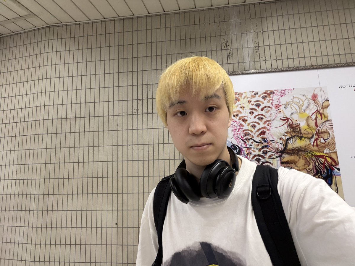 LLLL7777LLL's tweet photo. 6月になったので事務所を退所してます

よろしくお願い致します https://t.co/NTbWjNUU1f