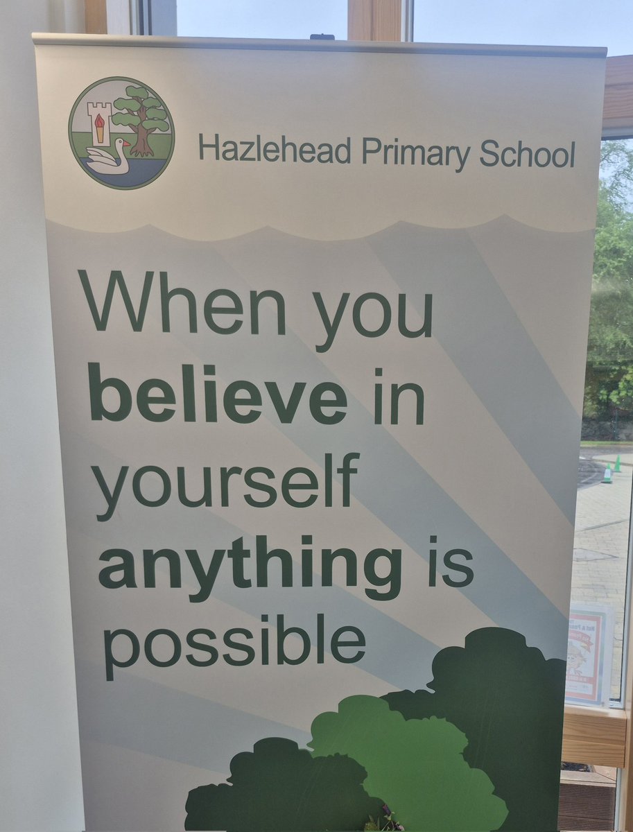 entrepreneurme's tweet photo. @hazleheadschool Great to be in the school today and to see this. https://t.co/ov7KFcuyDQ