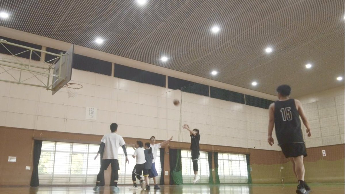 FCactive1's tweet photo. 【5/31おとバス3対3🏀】

この日はおとバス練習会に参加しているメンバーでガチンコの3対3🔥

普段練習している成果を出すためにみんな必死❗️⛹️‍♂️⛹️‍♀️

やっぱりガチンコは楽しい！✨

勝敗よりもガチンコでみんなで楽しめたことが良かったです😆

お疲れ様でした❗️ https://t.co/kFJxsQahKe