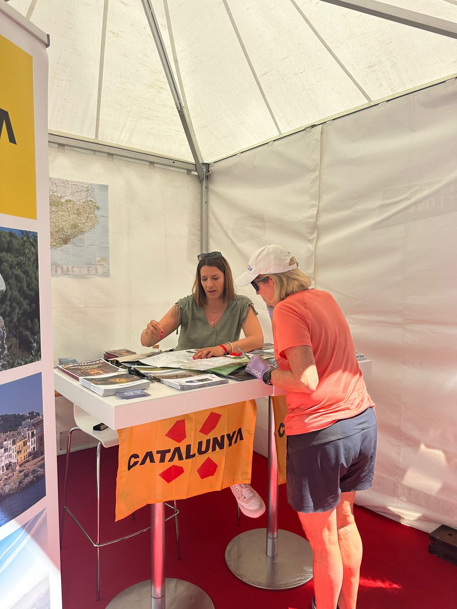 turismecat's tweet photo. 📍 Aquests dies l'ACT ha estat present a la Cycle Week de Zúric

🚴‍♂️ Expliquem a professionals i aficionats al ciclisme les rutes que es poden fer per tot el territori

🔝 Posicionem Catalunya com a destinació cicloturista de referència https://t.co/aKf97KZPEX
