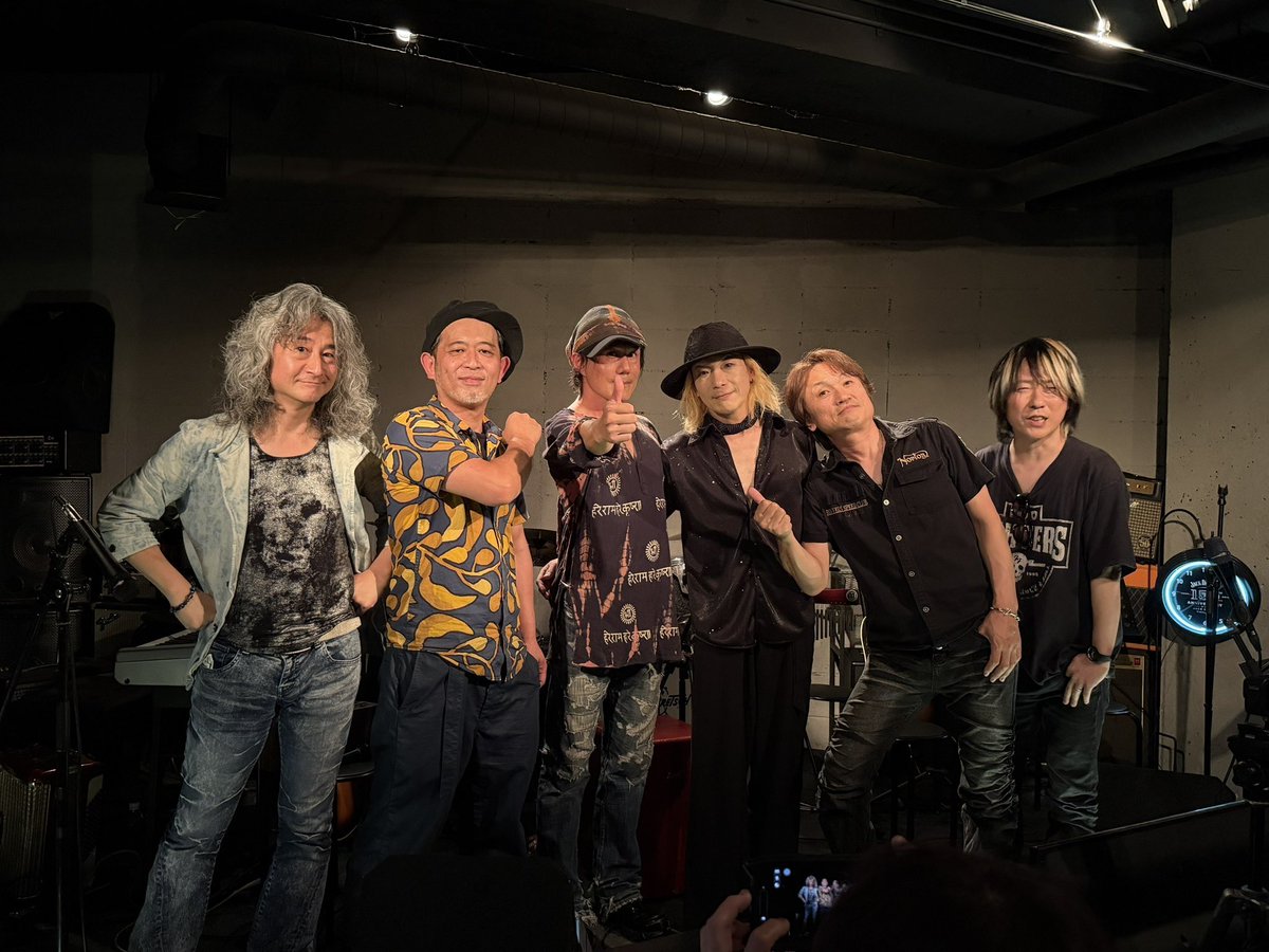 tsubasa52nd's tweet photo. https://t.co/DmW4ACHi6p

5/30 麻布十番Wildside

Monthly Live

みんな　ありがとね！ https://t.co/S20QdODrAH