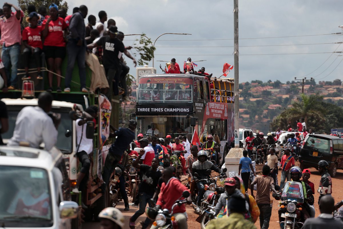 VipersSC's tweet photo. A trophy parade in a Pajero??? 😂

Bino ebintu ffe twabikola kola dda... 😜

#VenomsUpdates || #OneTeamOneDream || https://t.co/LC3ZTai6c0