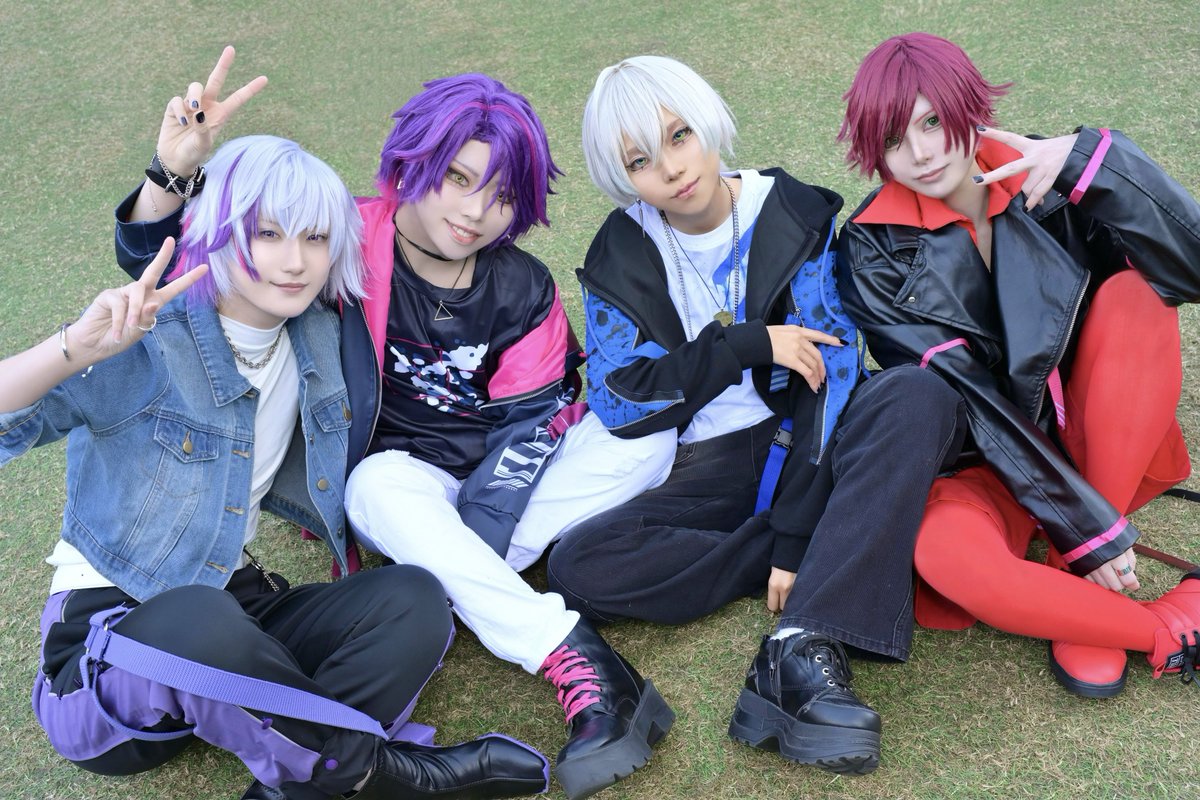 Bota_Ame_0123's tweet photo. 🌈🕒cosplay 

2jdtk

🥂✨: (@miketaan_563U )
💧: (@_kira777 )
🗝💸: (@fevgb10 )
♦☕: (@Bota_Ame_0123 )

𝐩𝐡𝐨𝐭𝐨 : 橘千佳さん(@cktcbn_Bild )

#dtk_log
#コスプレフェスタTDC https://t.co/nRYu9dUM0x