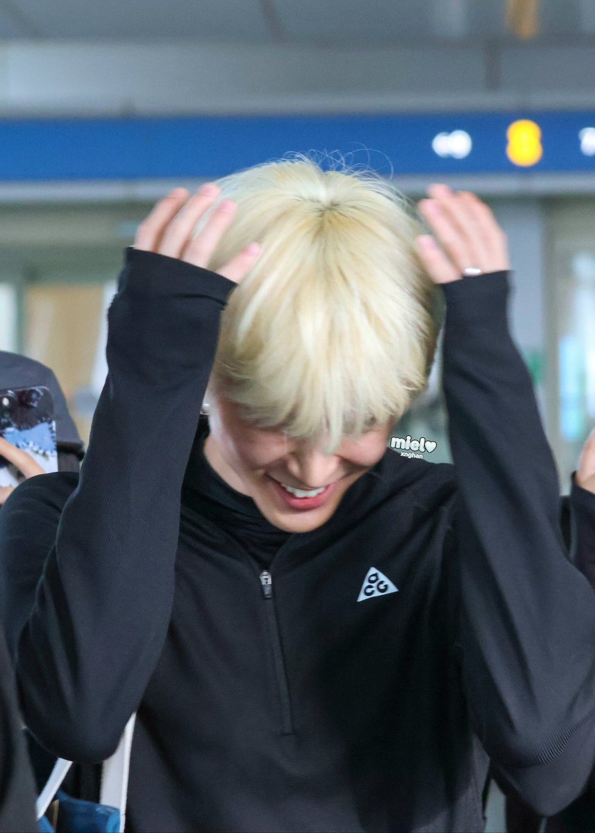 xnghanni's tweet photo. cutiepie 😭😭😭😭😭😭 https://t.co/3ZVWj230NJ