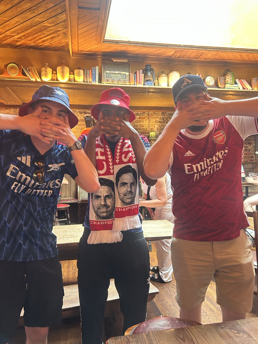 ftblAnthony's tweet photo. 🎶 we know what we are… 🎶 
#AFC https://t.co/6txCsovAhj