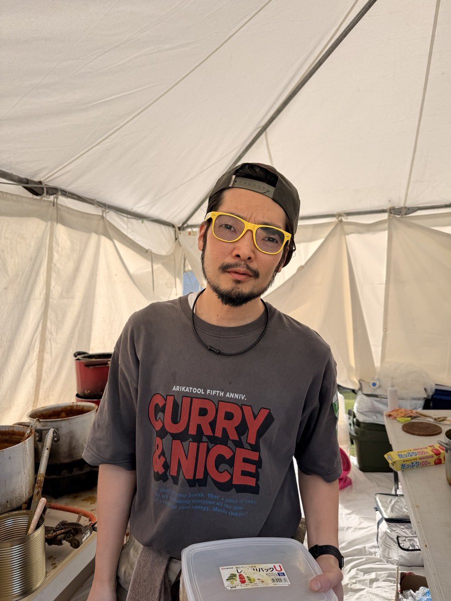 dekkaoworld's tweet photo. ヤッサ2026
ホント暑い中
たくさんの方に
ガッチューあいがけカレーを
食べていただいて嬉しいです
ありがとうございました！！
加藤もありがとうー👍🏾
＠katool_nice 
@OSAKA765 https://t.co/Hrm5t5Vkud