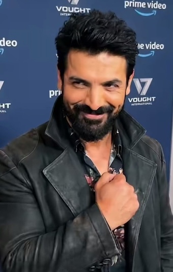 VenetiaSarll's tweet photo. Here's today's post, rafties. Hardly a thing but enjoy anyway. π
https://t.co/Sixq3s78qO
I'll blog again on THURSDAY. Love to all. π₯°π
@TheJohnAbraham #JohnAbraham #Force3 #RaftieCreativity https://t.co/nPcyJpOCCb