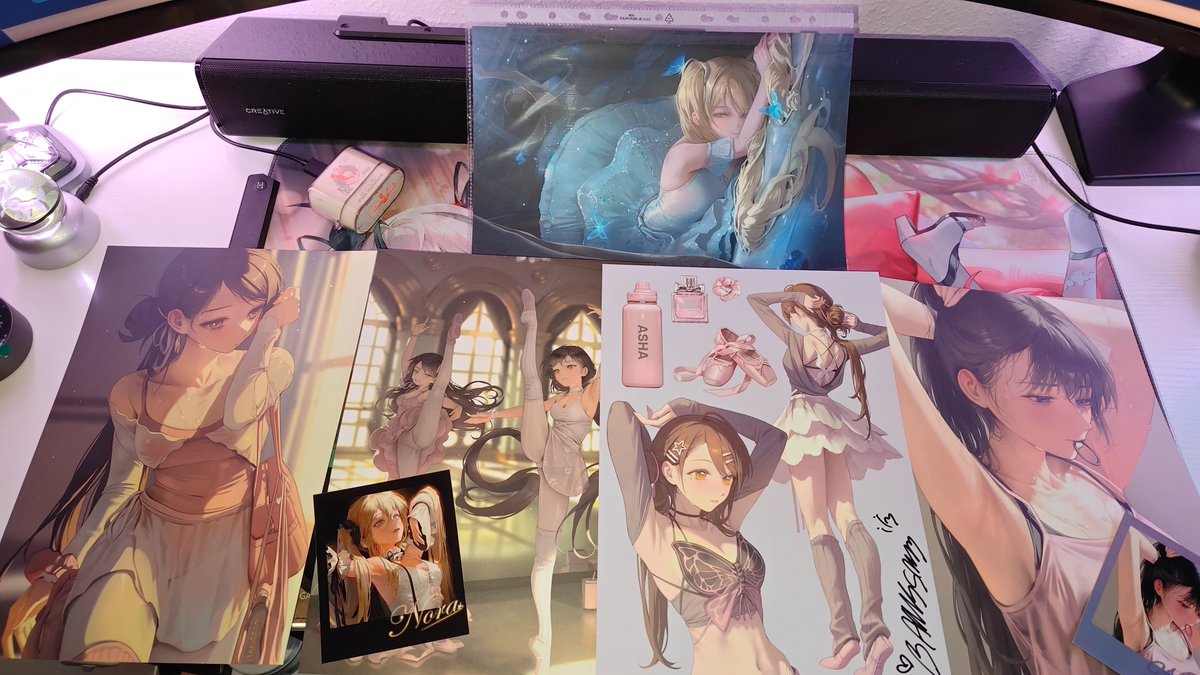 Spholox's tweet photo. I discovered quite a few new artists. I think one of a few artists who really stood out to me personally was @_bangsom 
I find her art fantastic, and the theme was truly unique - not to mention the passion shown in bringing it to life through cosplay at the booth. https://t.co/DXGViML87D