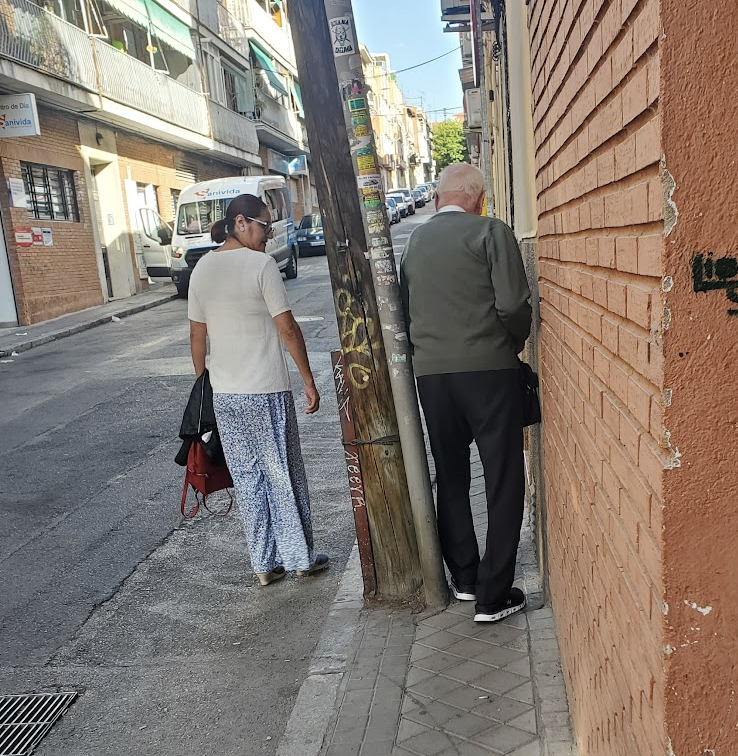 SOSNumancia's tweet photo. Ojalá en las calles de nuestro barrio, Numancia! 
@AngelNinoQ @JMDpvallecas @PPteVallecas @psoevkaspte @MasPuenteValle1 @DCNAsoc https://t.co/mDP3QsXnAL