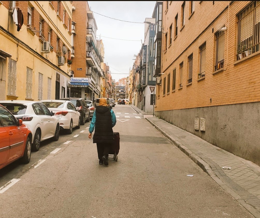 SOSNumancia's tweet photo. Ojalá en las calles de nuestro barrio, Numancia! 
@AngelNinoQ @JMDpvallecas @PPteVallecas @psoevkaspte @MasPuenteValle1 @DCNAsoc https://t.co/mDP3QsXnAL