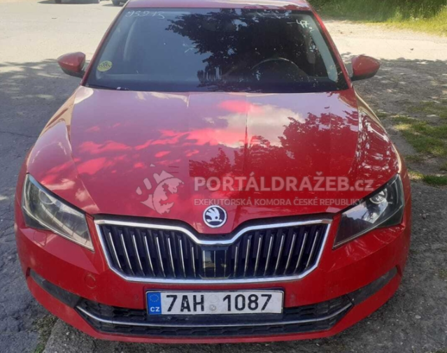 PortalDrazeb's tweet photo. ONLINE DRAŽBA: Škoda Superb 2.0 TDI 110 KW, MOŽNÝ ODPOČET DPH
✅1. evid.: 19. 11. 2018
✅Najeto: 194.311 km
✅TK+EM do: 16. 11. 2025
✅ Klíč + ORV
❗️Nelze nastartovat + poškození karoserie 
📌Online dražba: 8. 7. 2026 v 10 h 👉 https://t.co/nCtptwGgXD
📌Vyvolávací cena: 77 000 Kč https://t.co/LgFk7CF1PI