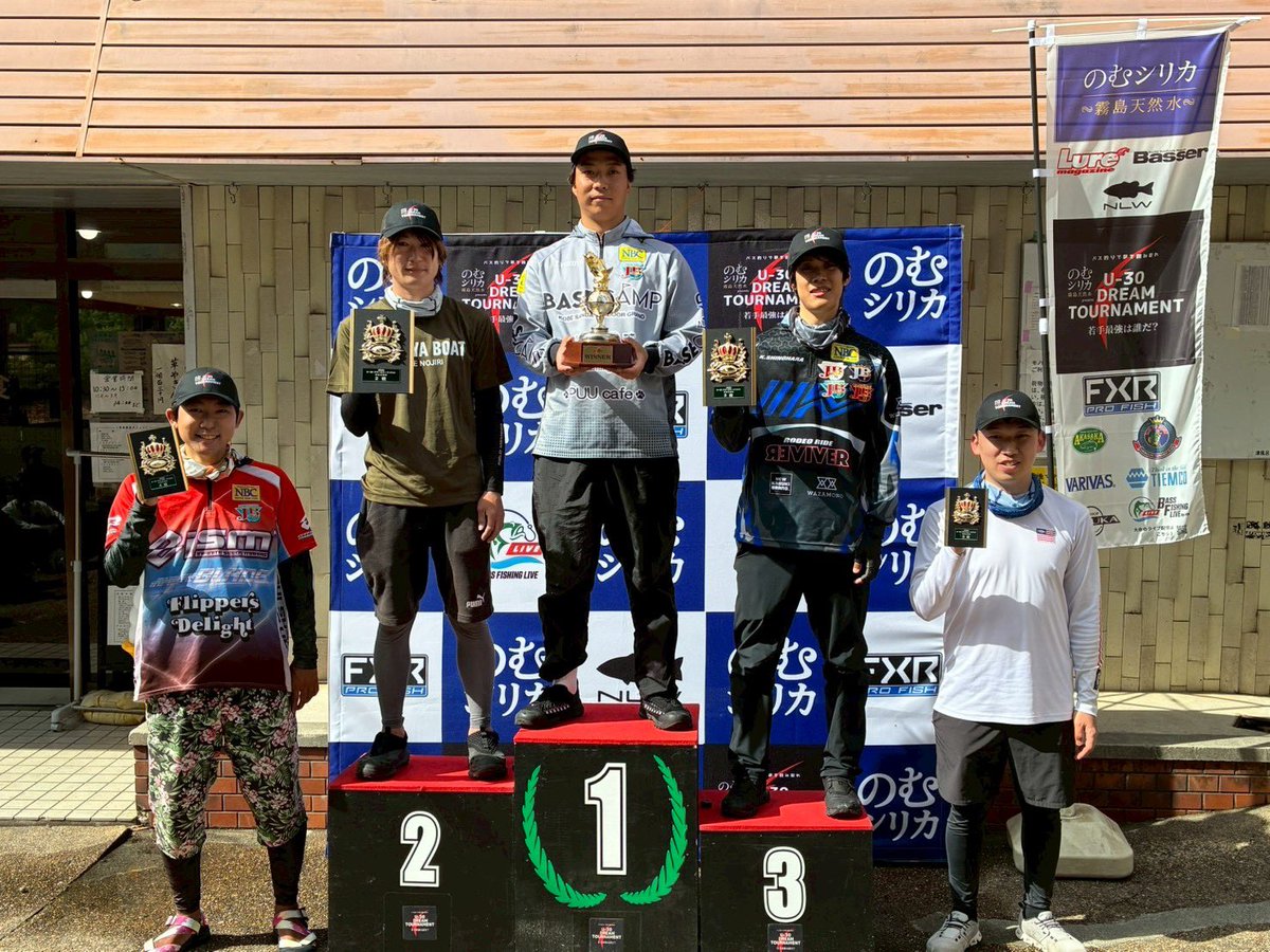 r_cmh's tweet photo. U30ドリームトーナメント 第1戦 津風呂湖 

1日目3本 4095g 短日3位
2日目 1本 1617g 短日18位 
トータル5712g 総合順位3位🥉

メインパターンはジャバロンONEスーパーリアルのマイクロホバストとダンベルクラブエラストマーのボトムシェイク
⁡
ジャバロンONEスーパーリアルは0.2g〜0.4gを、
ダンベルクラブエラストマーには1.8gと2.7gをセット
⁡
中層とボトム、弱と強で使い分けて釣れすぎる為プラクティスから使用を自粛する程に反応ありでした！
⁡
次戦9月12.13日の新利根戦で年間優勝目指します‼️