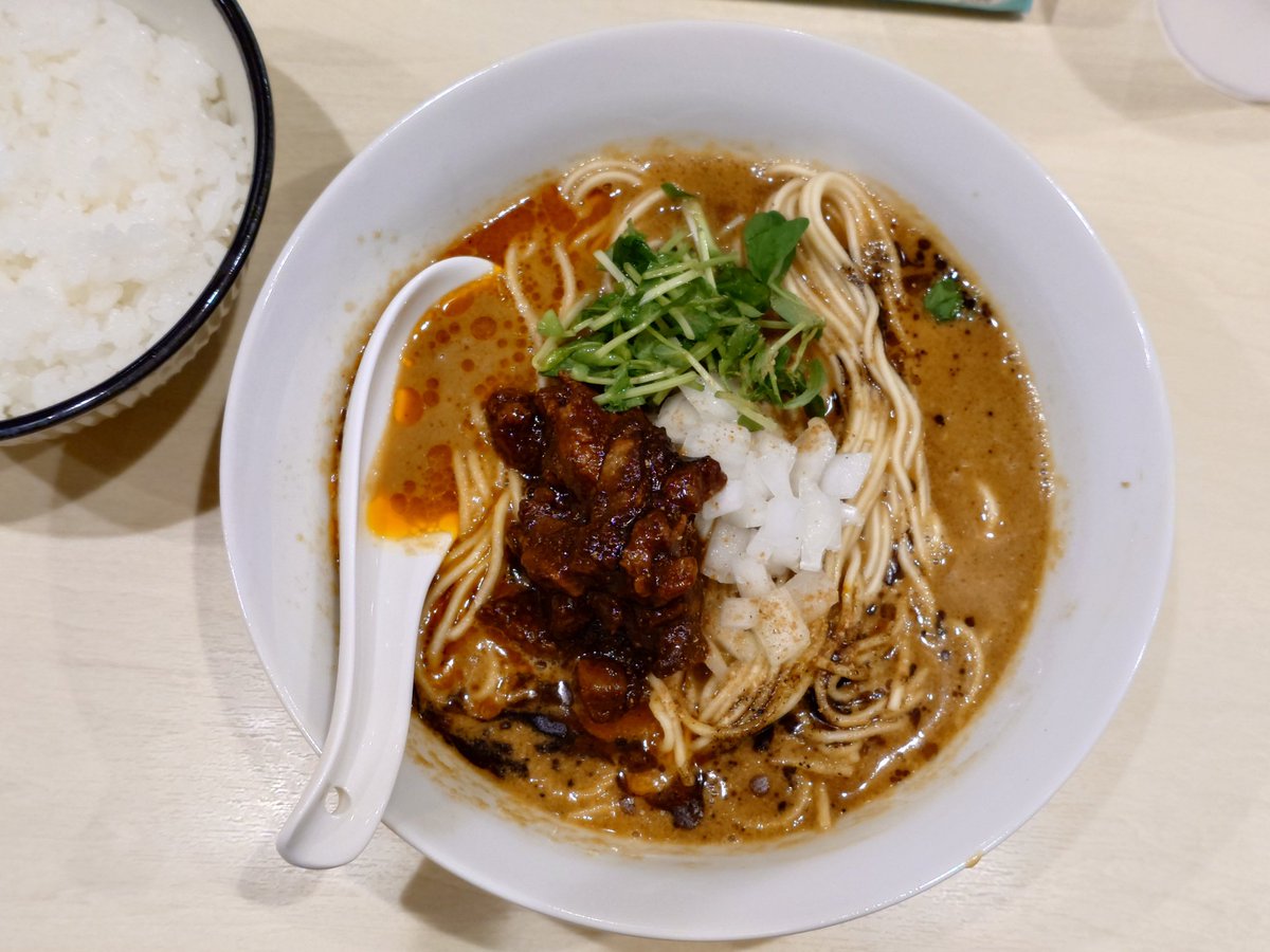 teraKIKUJIROU's tweet photo. 濃厚担々麺 https://t.co/MdpJYReQb0