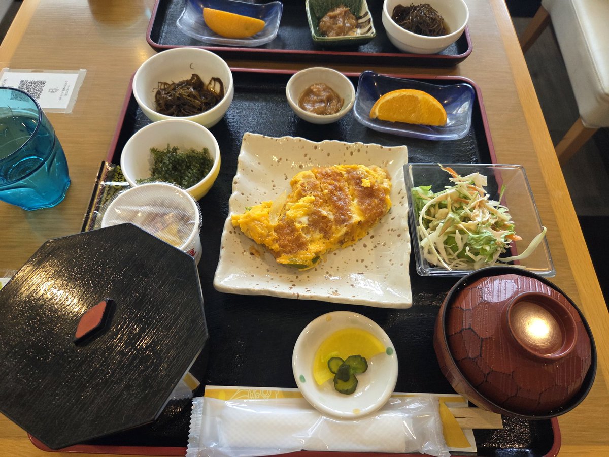 binggoo56's tweet photo. 둘째날 먹은 것들 https://t.co/kssWCk9LR2