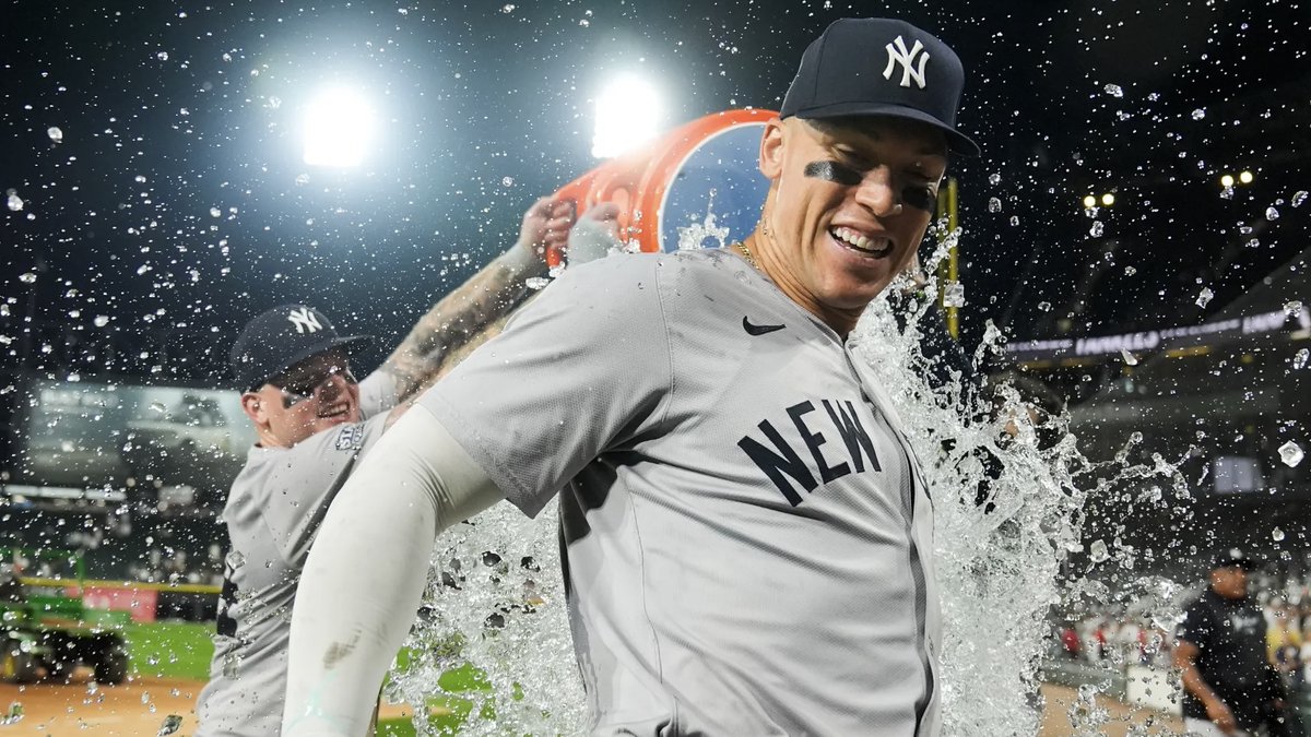DommyLocked's tweet photo. EARLY MLB ⚾️ FREE PLAY

7-1 MLB HEATER. 87.5% WIN RATE. 🤯

Sending to Everyone who LIKES + REPLIES
(must be following @DommyLocked) https://t.co/71O6SIEV20