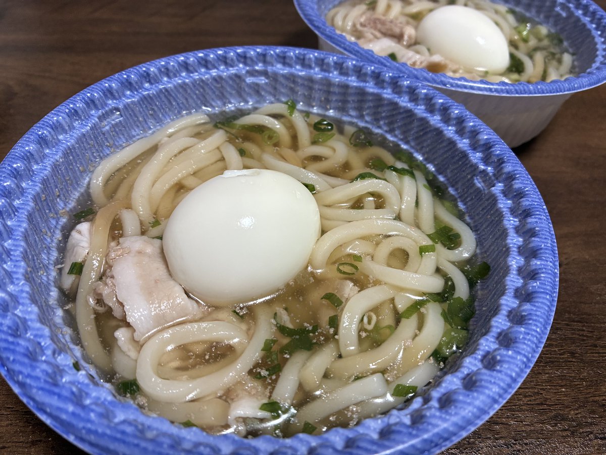 surugana's tweet photo. 今日の夜ごはんは、ニチレイのチンするだけの冷やしうどん🥳
うどんのこしがすごくてもちもちで、簡単で美味しく頂きました🫶✨たまごは自分で茹でたものをちょいたし😎 https://t.co/YoZN5hP14W