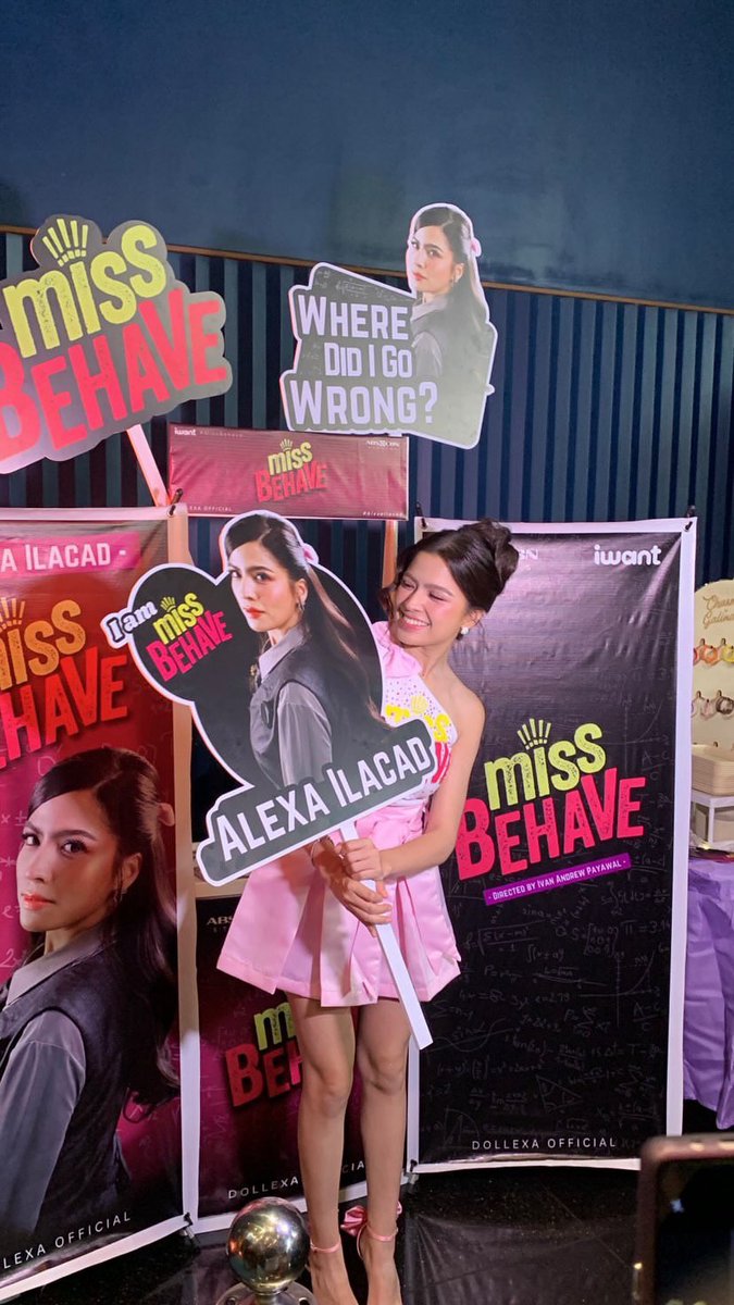 youhide00's tweet photo. Watching her hold her own in Sintra is the cutest!

@alexailacad 

MISS BEHAVE PREMIERE NIGHT
#AlexaIsMissBehave
#MissBehaveGrandPremiere

Thank you @Cal_Li18 https://t.co/DZuoNUqWUr